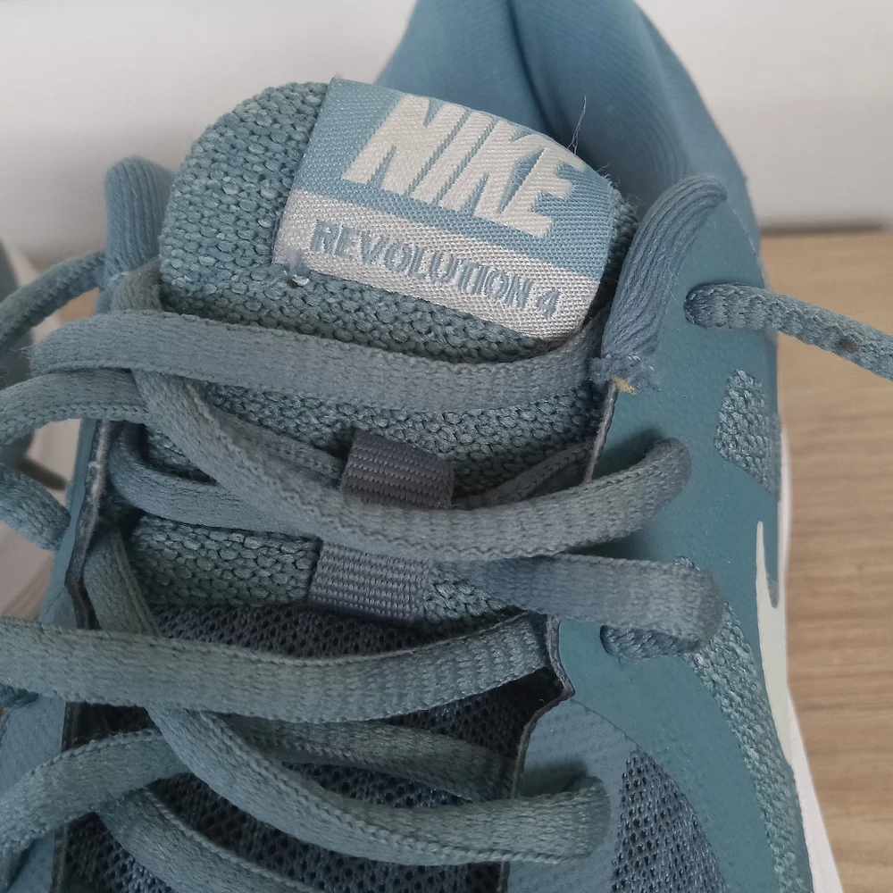 Nike Revolution 4 women shoes size 10 - Picture 5 of 12